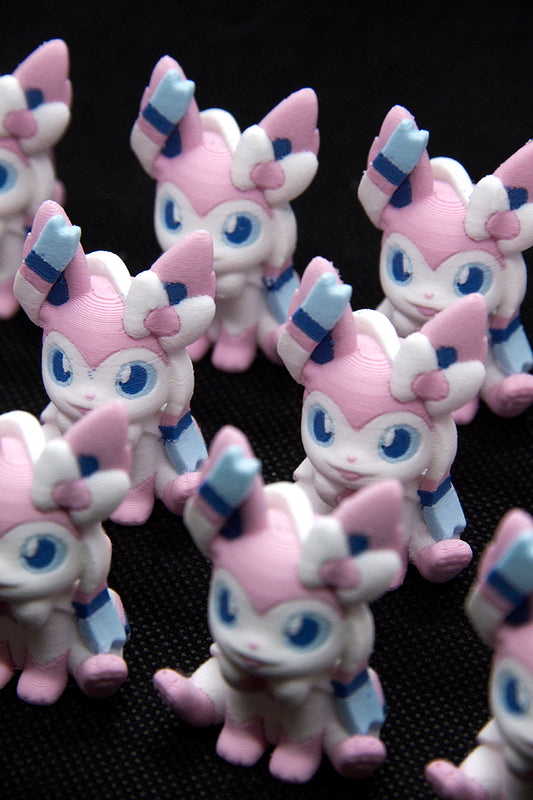 SYLVEON FIGURITA/LLAVERO