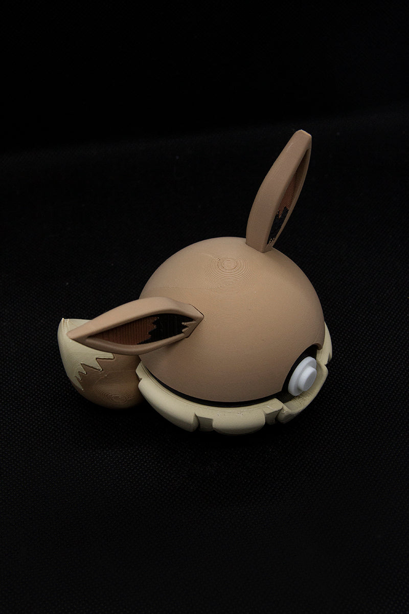 Pokeball inspirada en Eevee